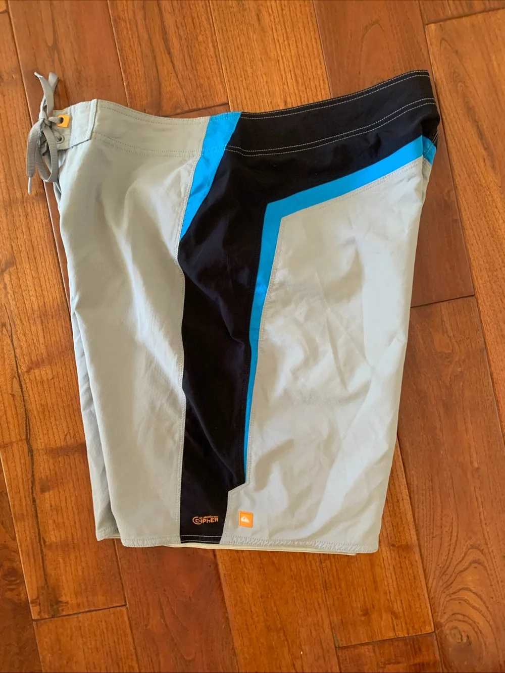 Quicksilver Board Shorts Size 38 Gray Swimsuit Unlined Surfsilk Beach Vacation
